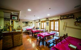 Hotel Pugide